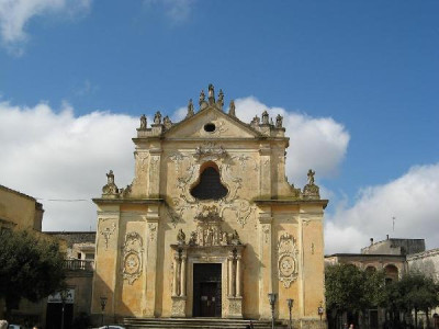 Tricase - Piazza Giuseppe Pisanelli - Prospetto frontale della Chiesa di ...